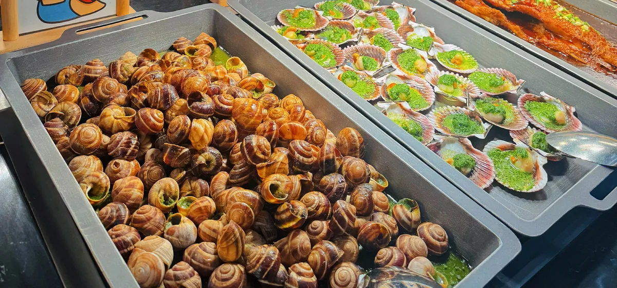 Escargots de Bourgogne et plats chauds