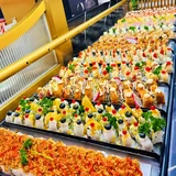 Sushis et makis du buffet japonais